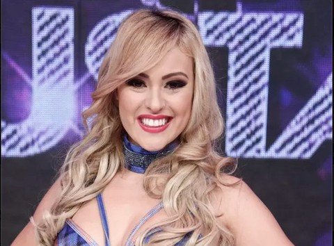 tubaronense-esta-na-votacao-1 Ana Karolina se apresentou ontem à tarde no programa da Rede Globo, Domingão do Faustão - Foto:Rede Globo/Divulgação/Notisul