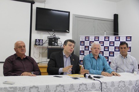 Os gestores decidiram em conjunto pela paralisação das obras 