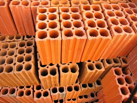 discutir-melhorias-e-racionalizar-despesas-e-o-foco-1 A região sul tem a cerâmica vermelha como destaque.