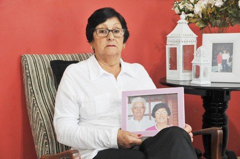 esquecimento-e-apenas-um-dos-sintomas-1 O marido de Dilma morreu em maio de 2012 aos 75 anos, após vários tratamentos. - Foto: Silvana Lucas/Notisul.