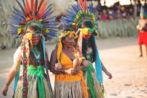 fotografo-registra-ritual-indigena-1