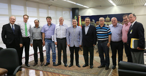 negociacoes-so-em-fevereiro-1 A audiência na capital contou com a presença de quatro prefeitos da região - Foto:Julio Cesar Cavalheiro/Governo do Estado SC/Divulgação/Notisul