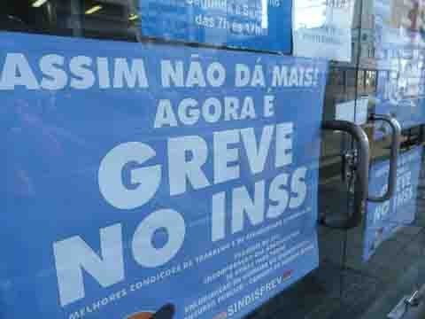 Os servidores aceitaram a proposta de aumento do governo de 10,8%  -  Foto:Divulgação/Notisul