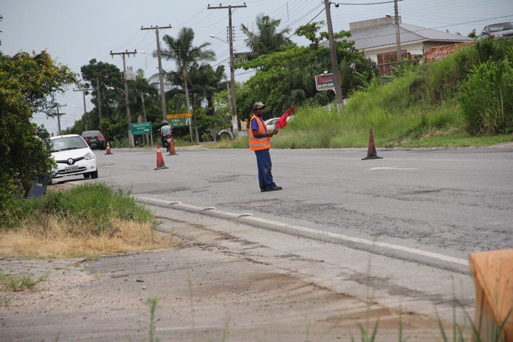 motoristas-devem-ficar-atentos-1 A Polícia Militar Rodoviária Estadual (PMRv) de Gravatal alerta para as obras da SC-370 - Foto:Jailson Vieira /Notisul