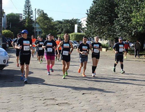 atletas-encaram-prova-de-12-quilometros-1 O grupo será representado nas disputas individuais e em duplas - Foto:KBS Assessoria/Notisul