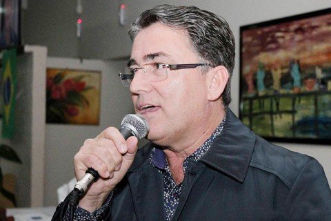 prefeito-pede-perdao-aos-funcionarios-1 Foto:Elvis Palma/Divulgação/Notisul