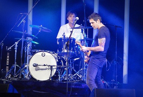 show-historico-ocorrera-neste-sabado-em-tubarao-1 A banda estará em Tubarão pela primeira vez neste sábado. Após 19 anos, Marcelo Bonfá (E) e Dado Villa-Lobos (D) voltam a se apresentar em edição especial - Foto:Divulgação/Notisul