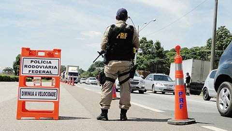 A Polícia Rodoviária Federal destaca que as fiscalizações devem continuar durante a temporada. - Foto: Silvana Lucas/Banco de imagens/Notisul.