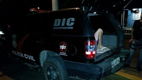 jovem-confessa-crime-e-nao-se-arrepende-1 O adolescente foi apreendido em casa, na presença dos pais, após o cumprimento de mandado - Foto:DIC de Laguna/Divulgação/Notisul