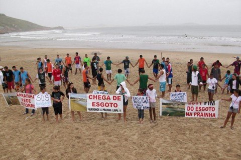 Os moradores e veranistas cobram há tempo ações do poder público. - Foto: Elvis Palma/Divulgação/Notisul.