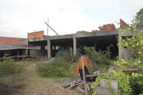 Os trabalhos estão paralisados desde 2013. A polêmica gira em torno das questões contratuais  -  Foto:Alice Goulart Estevão/Notisul