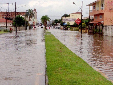 plano-de-drenagem-sera-elaborado-1 Av. Pedro Zapelini - Foto:Gabriel Felipe/Divulgação/Notisul