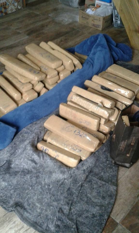 policial-esta-em-carceragem-da-capital-1 A droga estava embalada em 86 tabletes. Foto: Gaeco/Divulgação