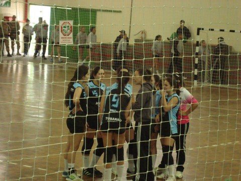 time-feminino-inicia-treinamentos-1 Os treinamentos ocorrem nas segundas, quartas e sextas-feiras, no Ginásio Salgadão - Foto:Prefeitura de Tubarão/Divulgação/Notisul
