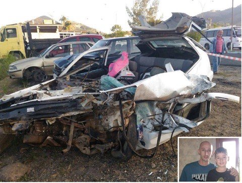 homem-morre-e-filho-fica-gravemente-ferido-1 Ademir do Nascimento, 34 anos, ficou preso às ferragens e morreu no local. O garoto (detalhe) estava com ele no carro - Foto:Divulgação/Notisul