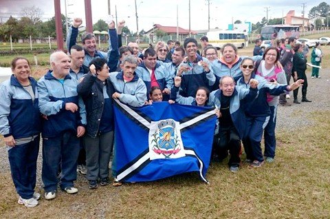 tubaronense-conquista-tres-medalhas-de-ouro-1 Vinte e seis pessoas da delegação de Tubarão participaram da competição - Foto:PMT/Divulgação/Notisul