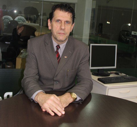 ele-e-um-policial-exemplar-1 O advogado Edilson tem esperanças de que consiga trazer seu cliente para a casa ainda hoje - Foto:Alice Goulart Estevão/Notisul