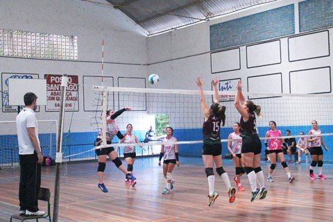 competicao-inicia-hoje-em-tubarao-1 Elenco de vôlei de Tubarão realizou os últimos treinos ontem para a disputa que começa amanhã - Foto:Greysian Biz Elias Felisberto Divulgação/Notisul
