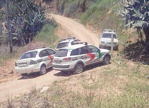acao-conjunta-resulta-na-prisao-de-dupla-1 Várias viaturas foram deslocadas para a ocorrência. Não houve feridos e a operação foi considerada um sucesso! - Foto:Polícia Militar de Rio Fortuna/Divulgação/Notisul