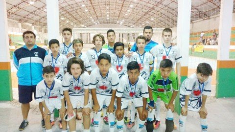 elenco-de-laguna-busca-caneco-em-criciuma-1 Em 10 dias, time disputará três finais. - Foto: Divulgação/Notisul.