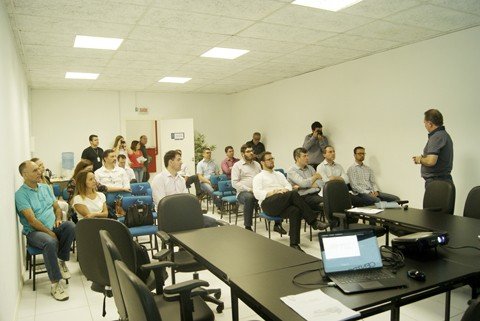 comite-busca-incentivo-do-governo-municipal-1 Centros de Inovação fazem parte do Programa Catarinense de Inovação (PCI). - Foto: Mylene Salgado/Divulgação/Notisul.