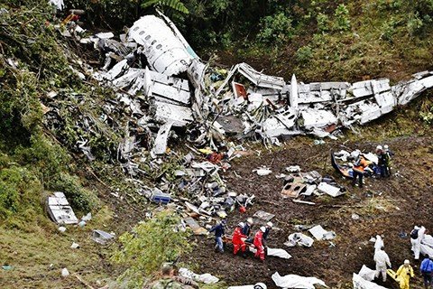 pane-seca-foi-a-causa-da-queda-do-aviao-1 Avião caiu em uma região de montanhas a cerca de 40km de Medellín. - Foto: Divulgação/Notisul.