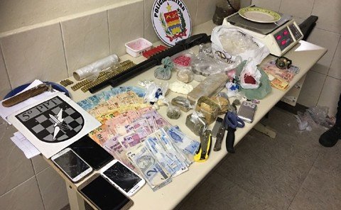 pm-realiza-grandes-operacoes-em-tubarao-e-laguna-1 Foto:Polícia Militar de Tubarão/Divulgação/Notisul