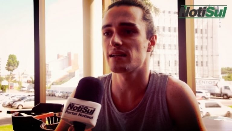 Entrevista com ator Rizzih, criador da Déte Pexera