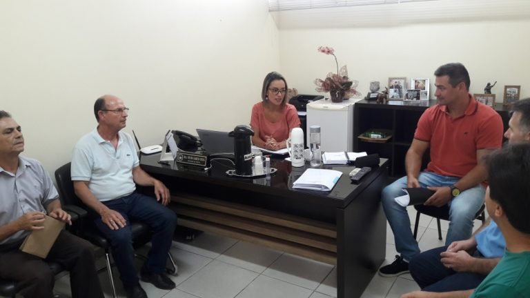 Detran e Despachantes formalizam parceria para agilizar processos em Tubarão