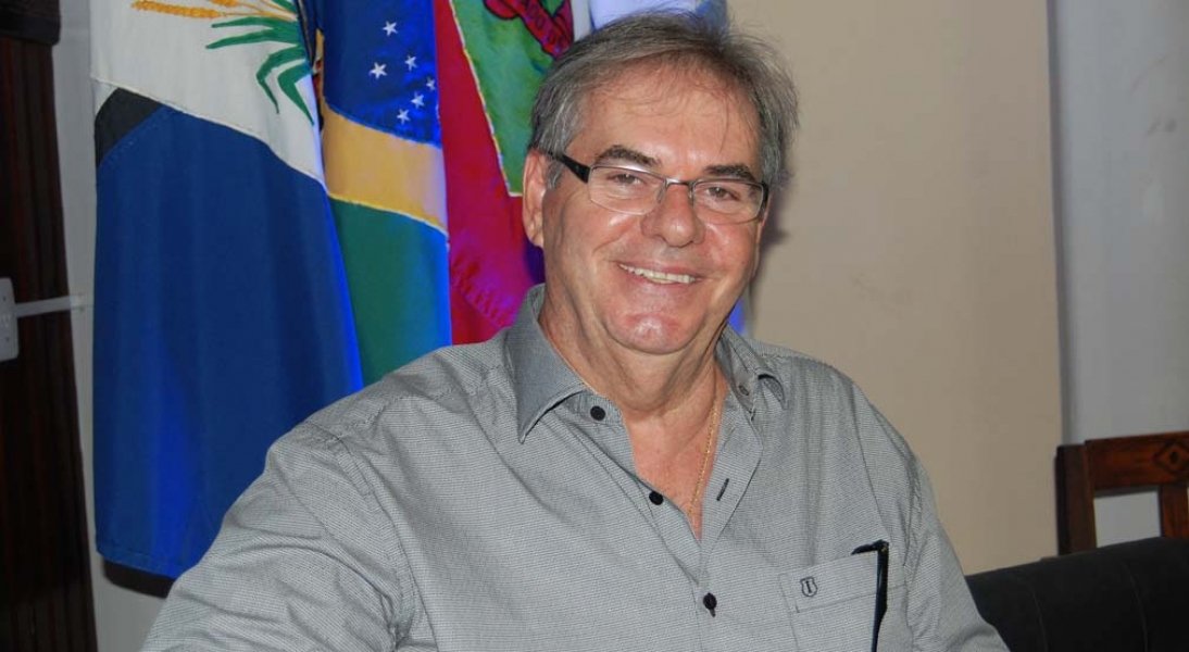 mario-cezar-oliveira-cardoso-a-escola-publica-de-qualidade-e-possivel-1