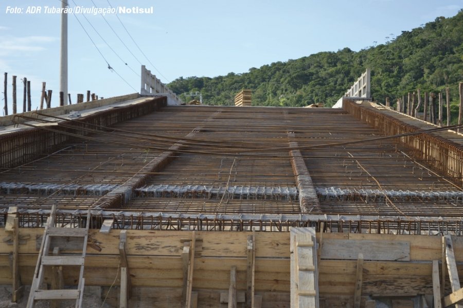 obra-das-cabeceiras-da-ponte-de-congonhas-avanca-1