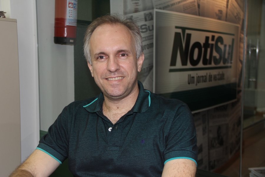 padre-estreia-coluna-diaria-amanha-1