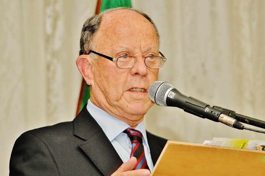 prefeito-de-laguna-divulga-nota-de-esclarecimento-1