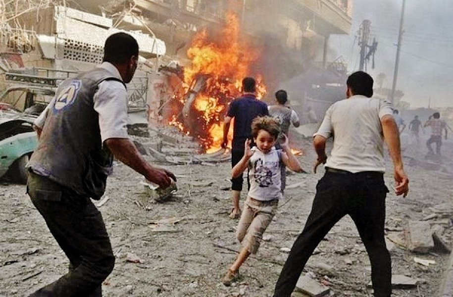 bombardeio-da-coalizao-mata-ao-menos-15-civis-em-al-raqqa-na-siria-1
