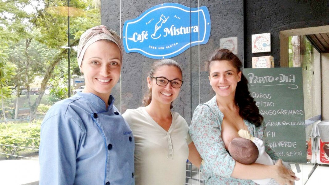 cria-na-roda-exposicao-incentiva-trabalho-de-maes-1