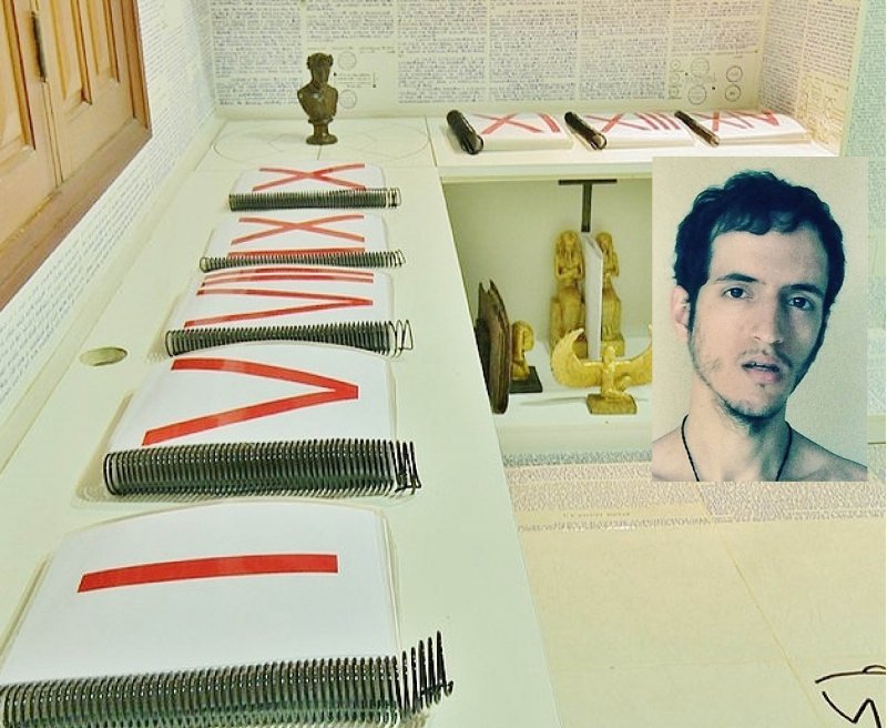 estudante-some-e-deixa-para-tras-14-livros-criptografados-1