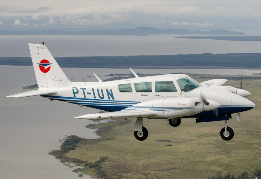 queda-de-aviao-bimotor-deixa-dois-mortos-1