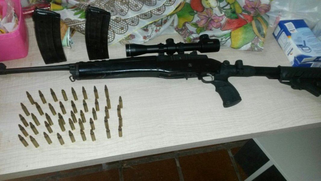 seis-pessoas-sao-presas-agora-ha-pouco-1