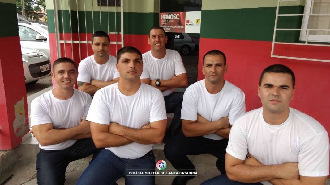 alunos-do-curso-de-formacao-de-soldados-realizam-doacao-de-sangue-1