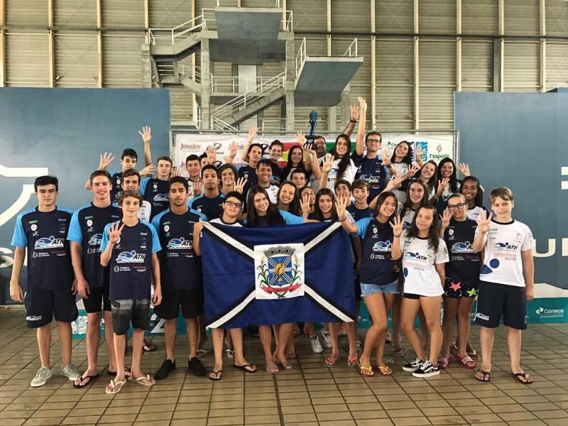 sul-brasileiro-de-natacao-grupo-de-tubarao-e-um-dos-favoritos-1