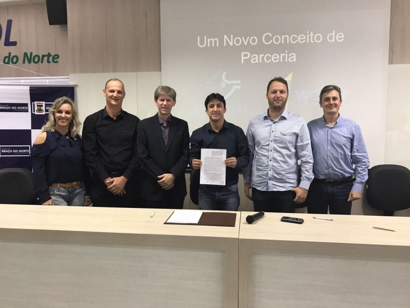 convenio-com-prefeitura-de-braco-do-norte-concede-desconto-a-servidores-1