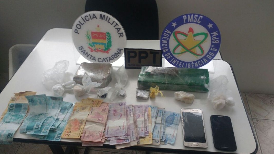 mais-de-2-kg-de-maconha-sao-apreendidos-em-operacao-pela-pm-1
