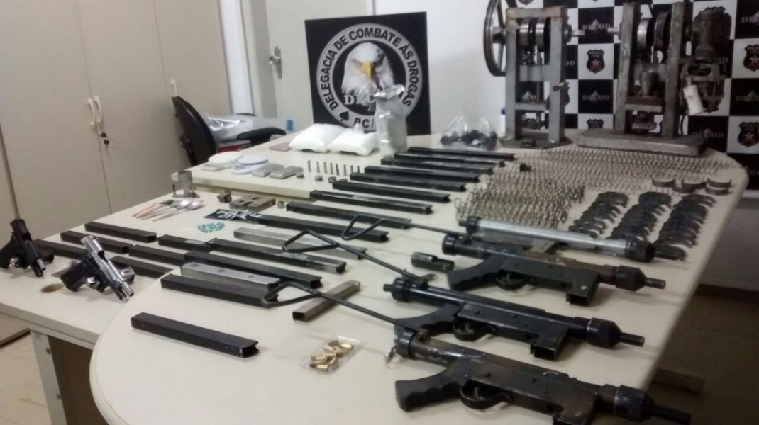 operacao-senhor-das-armas-cumpre-mandados-em-imbituba-e-laguna-1