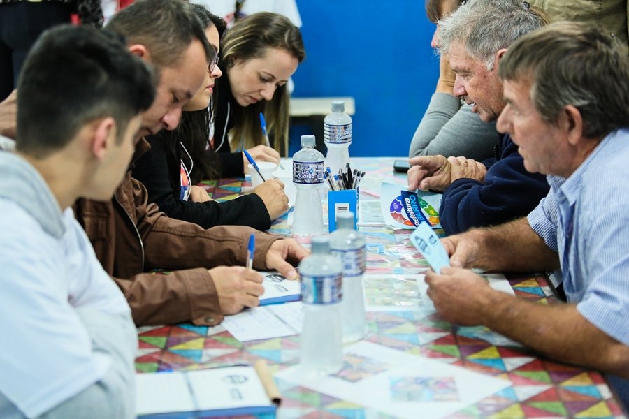 prefeitura-no-bairro-gestores-vao-a-comunidade-ouvir-os-anseios-da-populacao-1