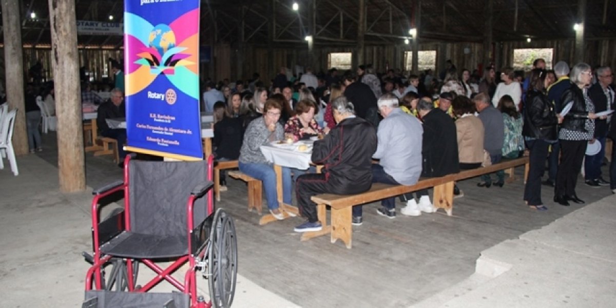 rotary-promove-4o-galetaco-para-arrecadar-recursos-para-acao-social-1