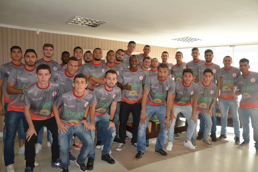 serie-b-do-catarinense-elenco-do-hercilio-luz-e-apresentado-1