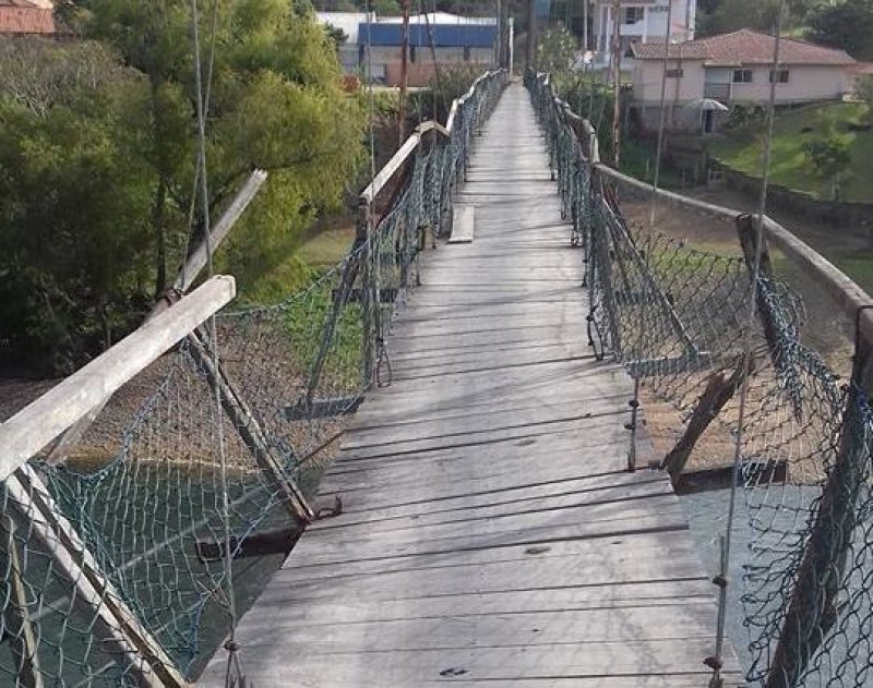 apos-queda-de-jovem-ponte-da-guarda-sera-interditada-novamente-1