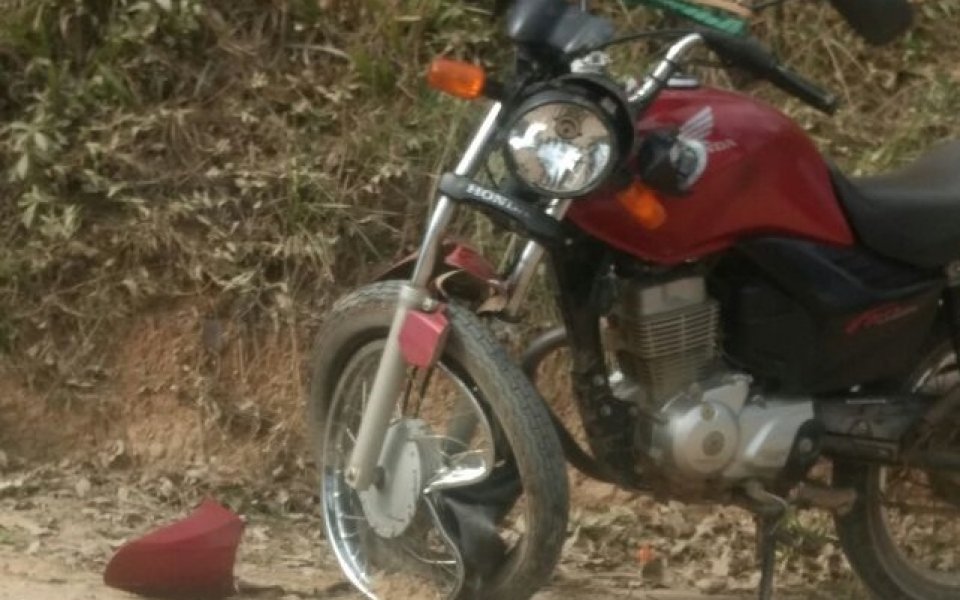 colisao-entre-motos-mata-idoso-e-deixa-adolescente-em-estado-grave-em-lauro-muller-1