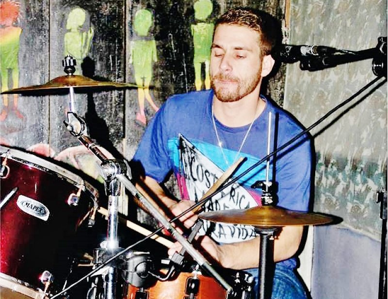 cultura-local-a-paixao-pela-batera-vem-da-infancia-1