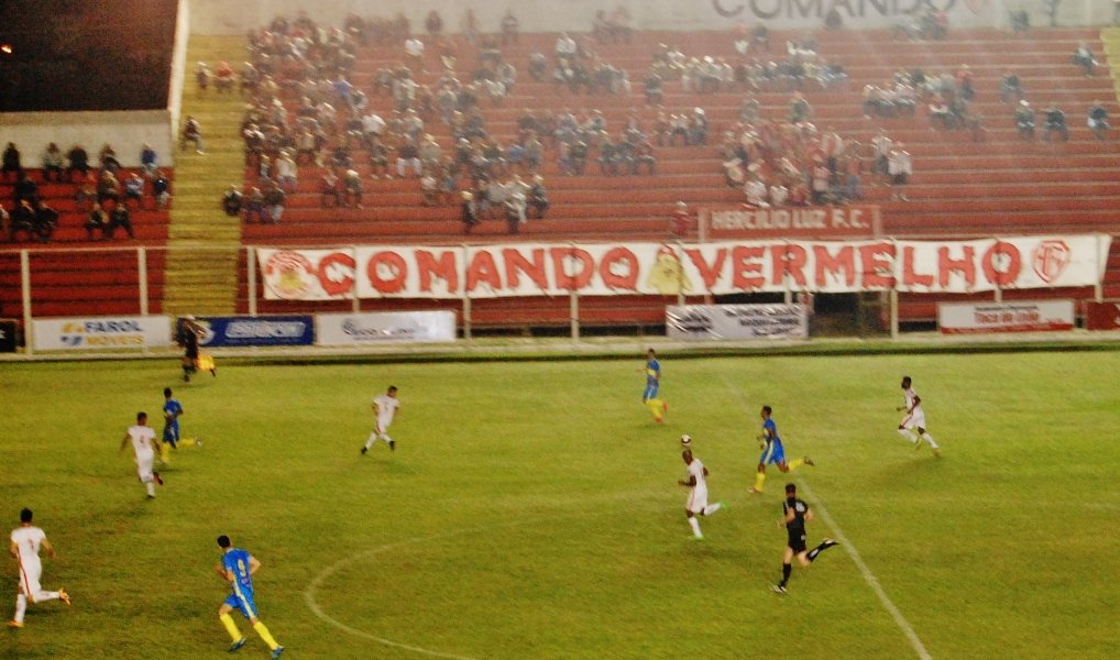 de-virada-leao-do-sul-vence-na-estreia-em-casa-e-lidera-catarinense-1